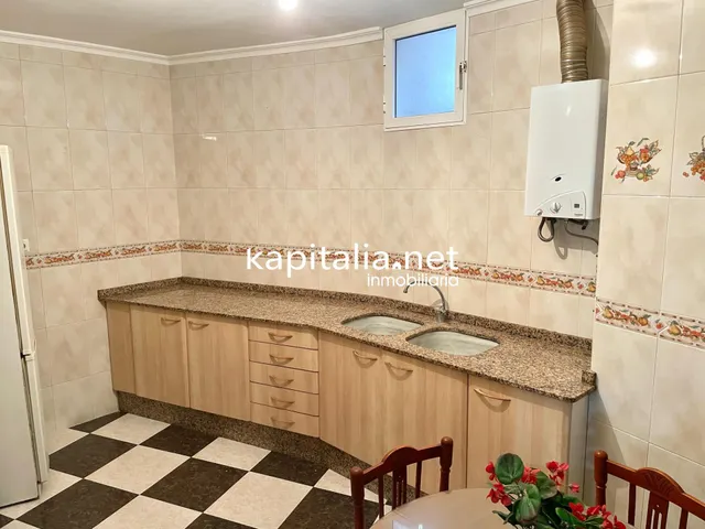 Casa a la venta en Alfafara. — 2