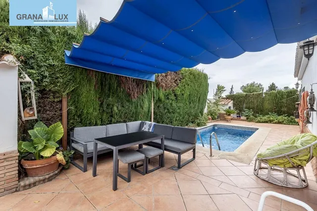 Casa con piscina en urb los chopos - Las Gabias — 3