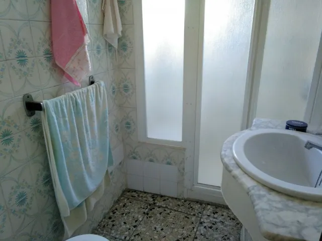 CASA CON EXCELENTE ubicación DE DOS ALTURAS Y CÁMARAS — 5