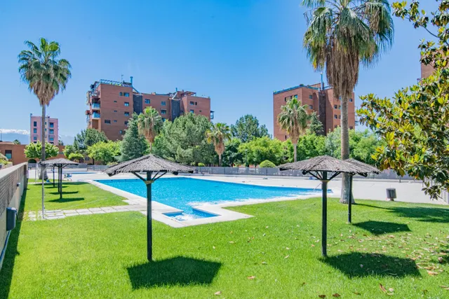 Exclusivo atico en residencial gran parque  en venta de 4 dormitorios en el barrio albayda — 6