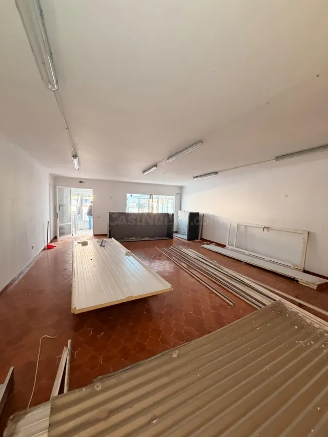 Local en venta en Cala’n Porter con posibilidad de cambio a  - foto 4