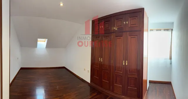 APARTAMENTO SIN MUEBLES CON GARAJE EN SAN FRANCISCO — 10
