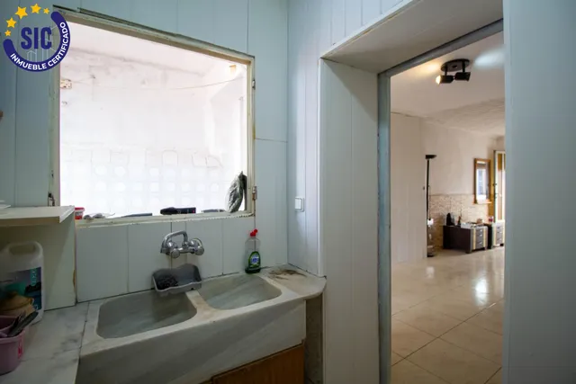¡Haz realidad tu proyecto en esta casa con infinitas posibilidades! — 9