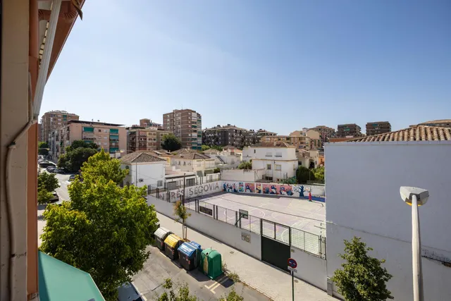 ESTUPENDO PISO EN ZONA VERGELES-ZAIDIN. — 19