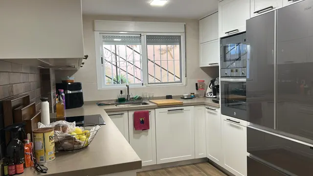 Bungalow Reformado en Montesol: Naturaleza y Confort — 26