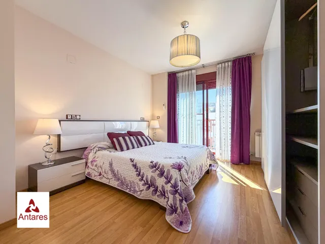 Casa Pareada en Granada capital (Lancha del Genil) — 28