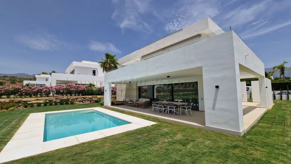 Chalet 4 habitaciones 516m² en venta - Riviera del sol