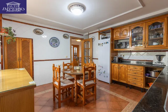 Casa en esquina en venta en Las Gabias — 18
