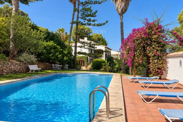 VILLA JARDI · DOBLE PARCELA, JARDINES MADUROS Y VISTAS AL MONTGÓ EN EL TOSALET JÁVEA — 39