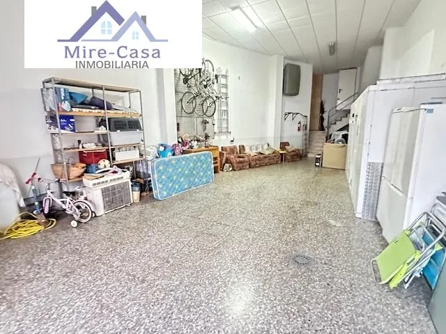 SE VENDE LOCAL MAS DOS ALTURAS, POSIBILIDAD ADAPTAR PARA DOS PISOS INDEPENDIENTES — 2