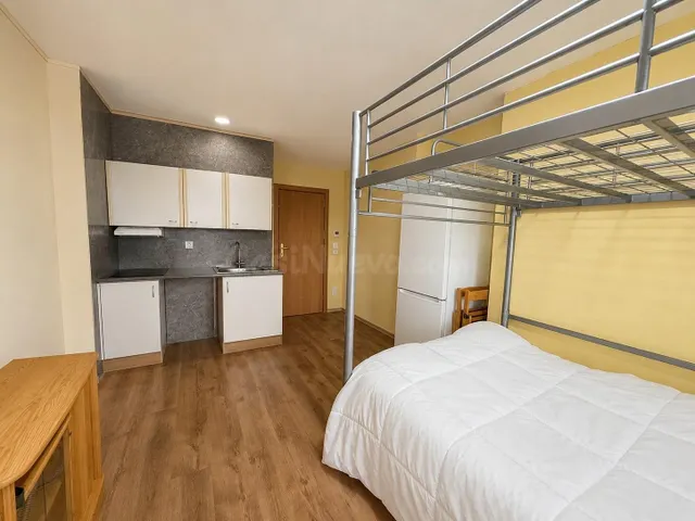 Estudio en Empuriabrava en primera línea de mar con vista de