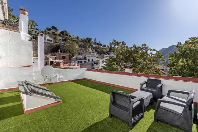 Casa reformada en el Camino del Sacromonte — 27