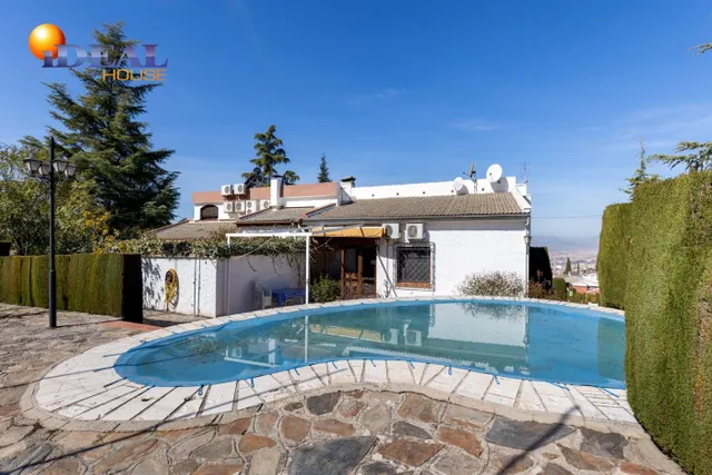 Venta de chalet (tipo Villa) en Monachil (Zona Colinas Bermejas) — 2