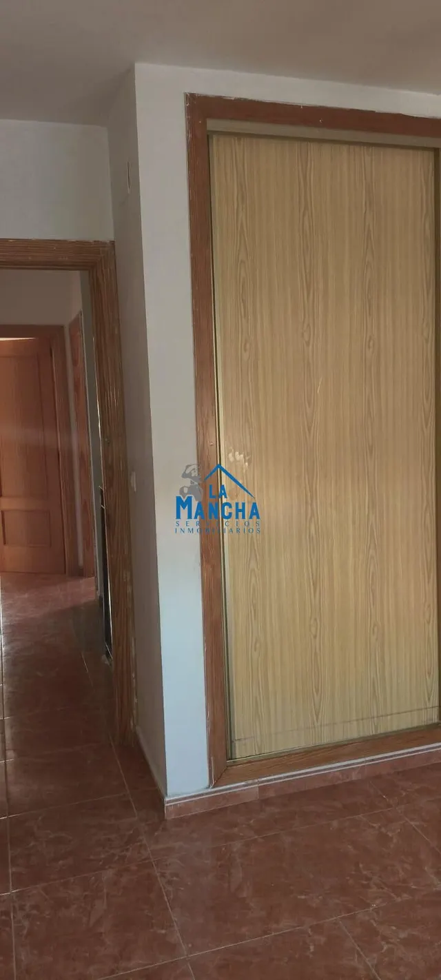 *95.000€* INMOBILIARIA LA MANCHA VENDE ADOSADO EN CASAS DE JUAN NUÑEZ-ALBACETE — 9
