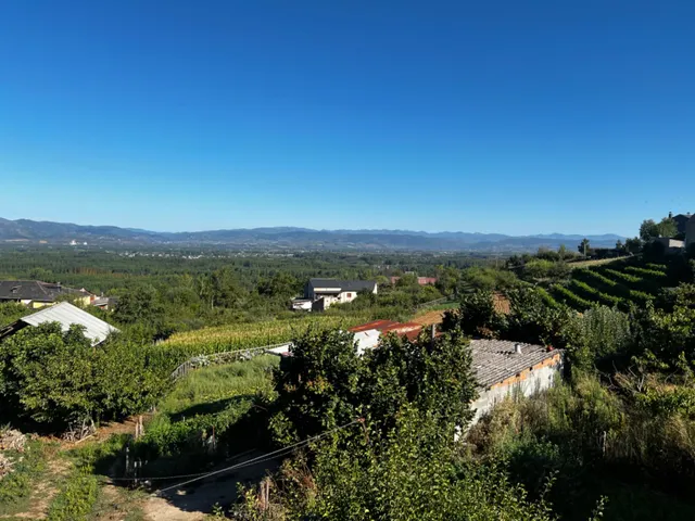 CASA DE PIEDRA PARA RESTAURAR — 13