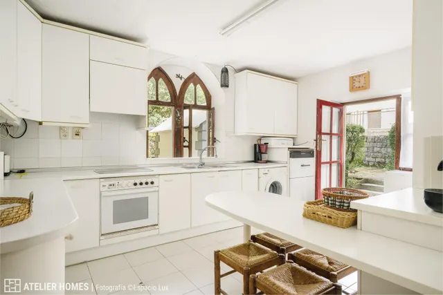 Villa histórica con 900 m2 de jardín en el corazón de Canfranc-Estación — 12