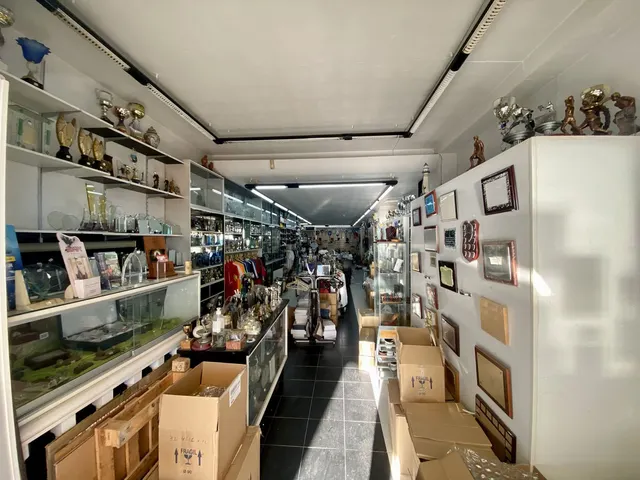 Local comercial 160m² en venta - Centro — 8