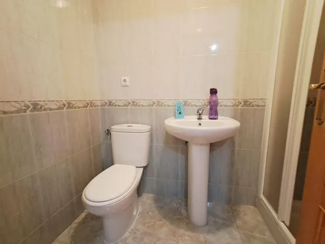 Vivienda de 3 dormitorios, 2 baños y 105 m2 en Patiño — 13