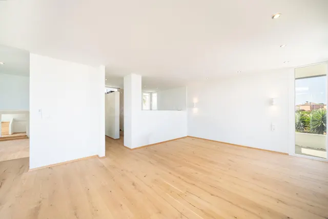 Exclusivo chalet completamente reformado con vistas al mar en Bahía Azul — 12