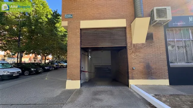 PISO REFORMADO 4 DORMITORIOS Y PLAZA DE GARAJE INCLUIDA — 29