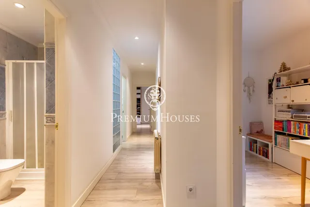 Casa independiente con jardín en venta en Argentona — 29