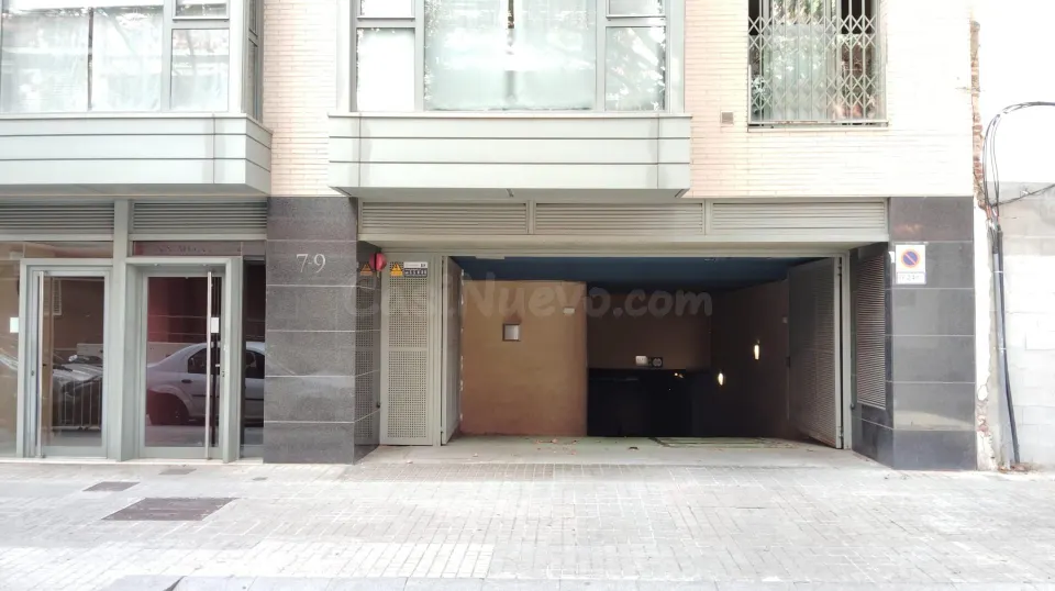 Parking 9m² en alquiler - Barcelona