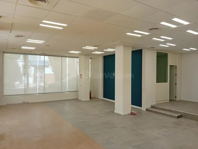 Venta de Local Comercial en Estepona, Málaga - foto 3