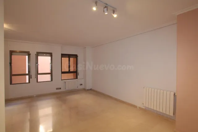 Piso en alquiler junto al Palacio de Congresos, 4 dormitorio - foto 4