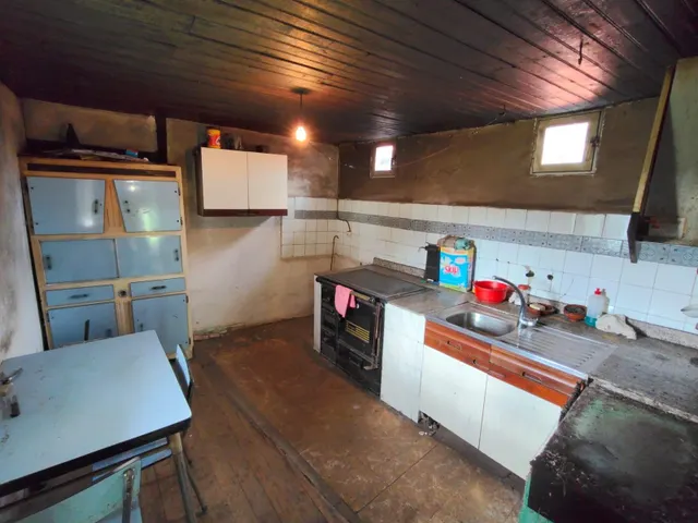 Casa independiente, a reformar -tejado nuevo-. Maceda . Alquiler con opción a compra — 17