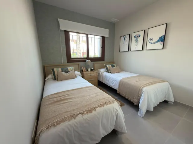 BUNGALOW DE PLANTA BAJA EN MAR DE PULPÍ — 2