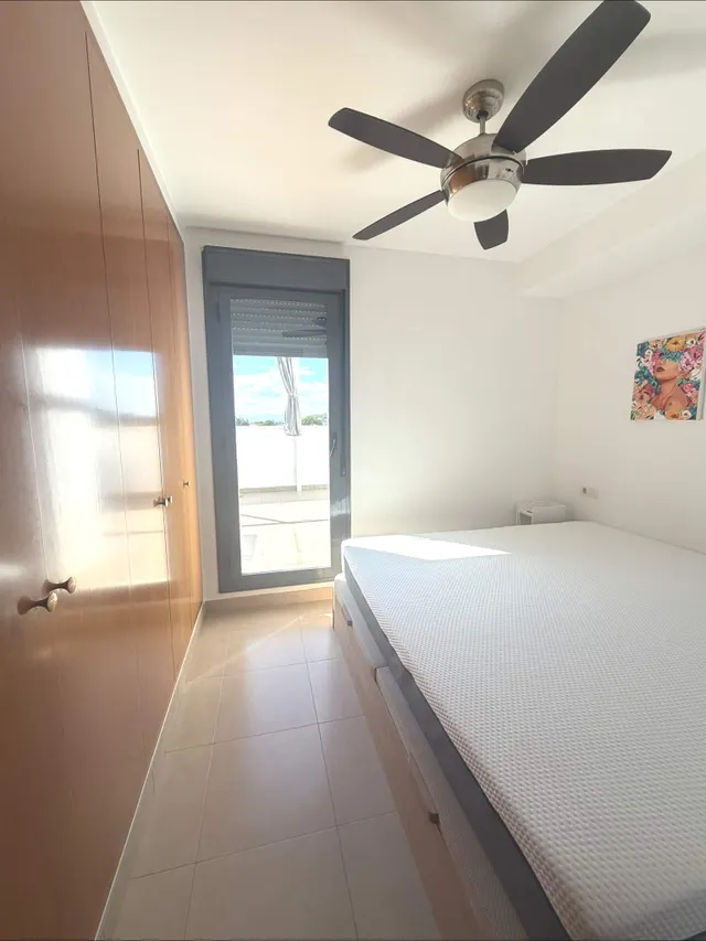Se alquila atico anual en pueblo de benicasim, luminoso y con vistas despejadas — 12