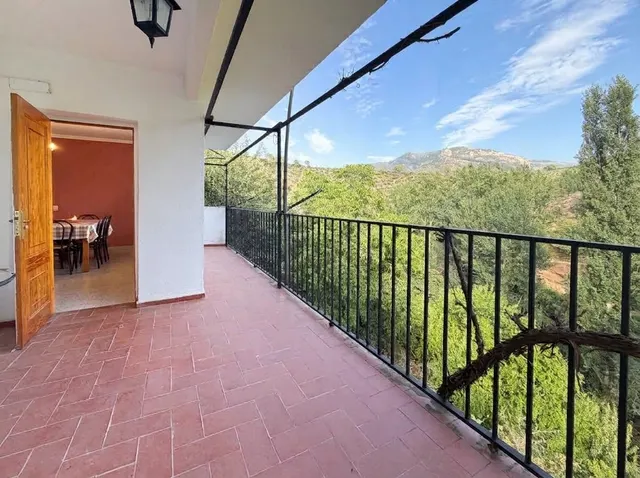 Casa con terreno, olivos y acceso al río Aguascebas — 7