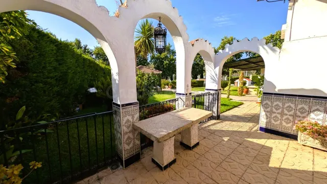 Exclusiva vivienda de planta baja en la prestigiosa Urbanización R-66 con 1.000 m2 de parcela y espectacular piscina privada — 33