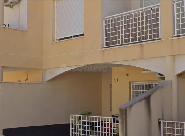 Venta piso en Huercal-Overa (Almería) - foto 2