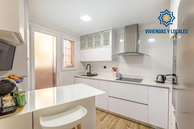 ESPECTACULAR TRIPLEX EN CHURRIANA — 7