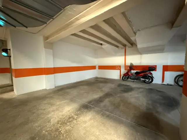 OPORTUNIDAD DE INVERSIÓN – 3 PLAZAS DE GARAJE EN EL CENTRO DE TORREVIEJA, A 500 M DEL PUERTO!!!! — 7