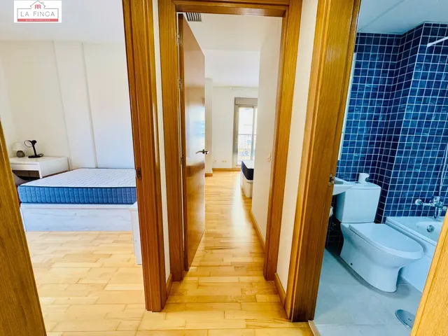 VIVIENDA 2 DORMITORIOS GARAJE Y TRASTERO CERCA DEL CENTRO — 21