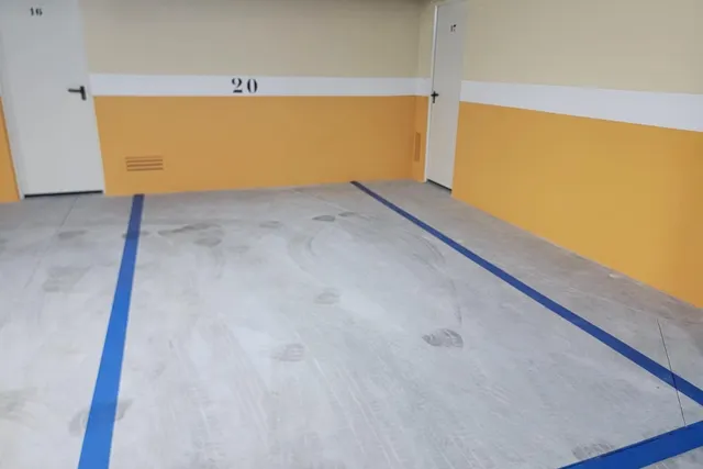 Apartamento moderno (desde 2024 - 148 m2 - 1.ª planta) en Alegria XVIII con piscina interior, sauna y gimnasio, en pleno centro de la ciudad, ¡a tan solo 300 m de Piscinas Naturales/Playa del Cura! — 41