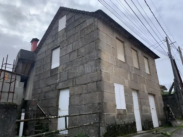 GRAN OPORTUNIDAD EN VALADARES - foto 2