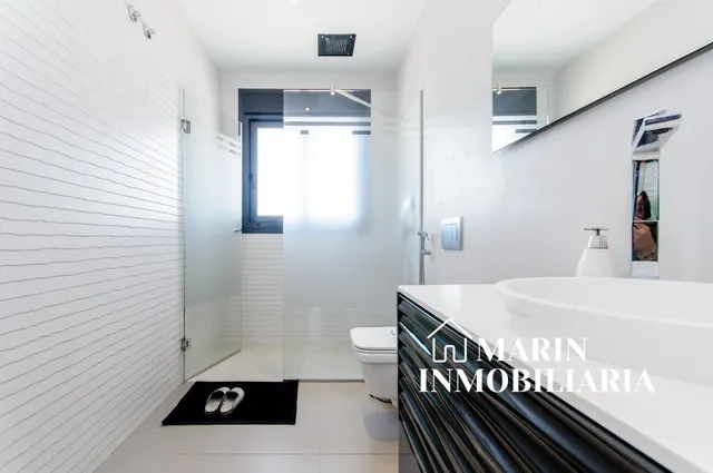 VILLAS DE LUJO EN LA DEHESA CAMPOAMOR ( ORIHUELA COSTA) — 28
