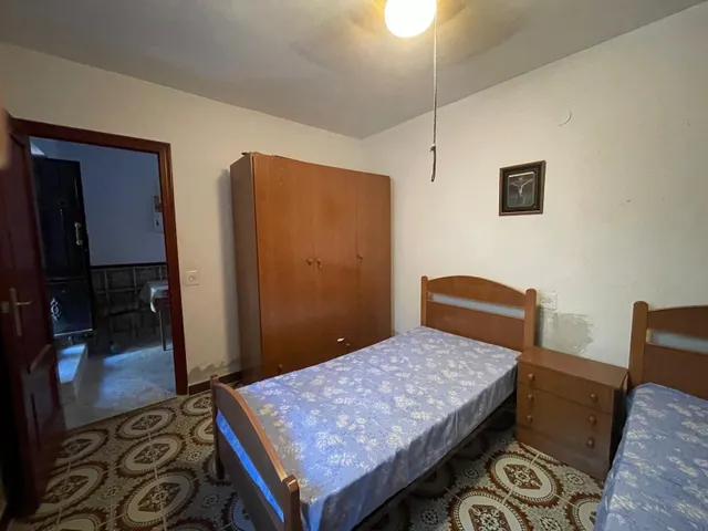 EXCELENTE CASA A 25 MINUTOS DE CÁCERES — 27