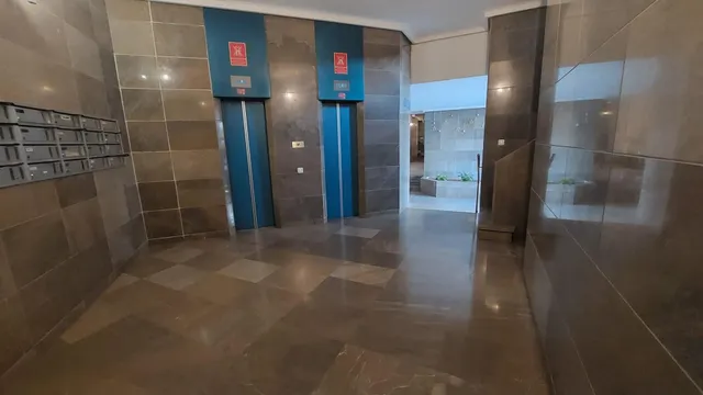 PISO CENTRO SANTA CRUZ — 18