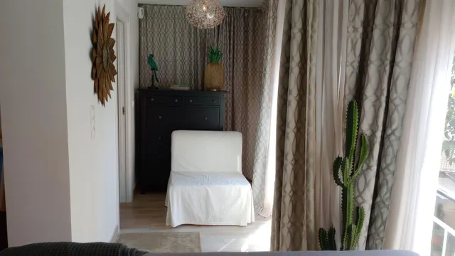 Reformado apartamento en zona Avenida Mediterránea a pocos minutos andando hasta playa Levante. — 8
