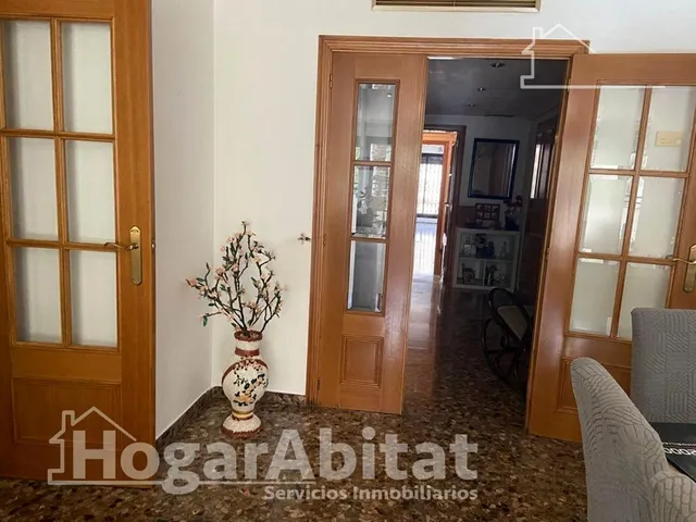 MUY AMPLIO Y EXTERIO CON GRAN TERRAZA, GARAJE Y TRASTERO — 33