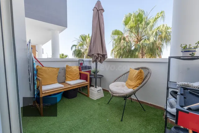 Magnífico apartamento con piscina, parking y cerca de golf e - foto 4