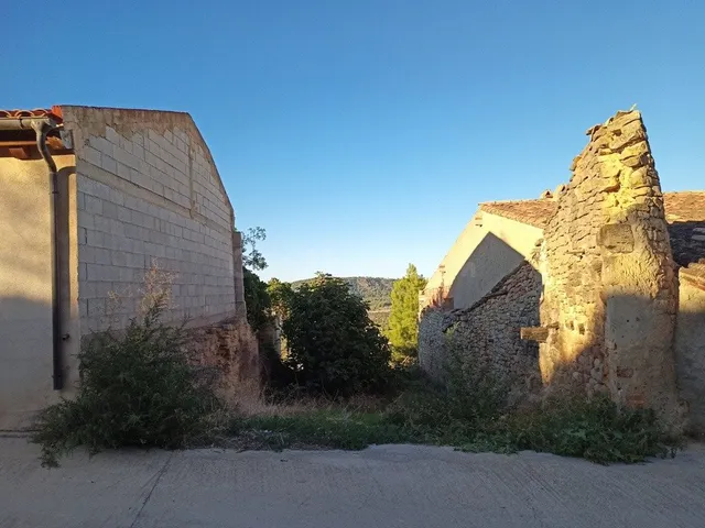 Solar en venta - Arrabal