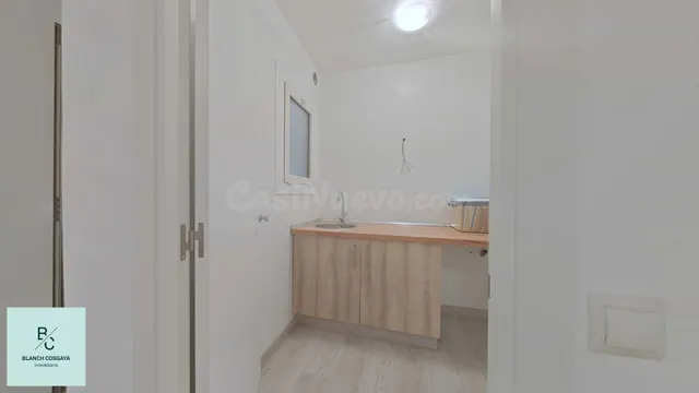 LOCAL COMERCIAL A ESTRENAR - foto 3