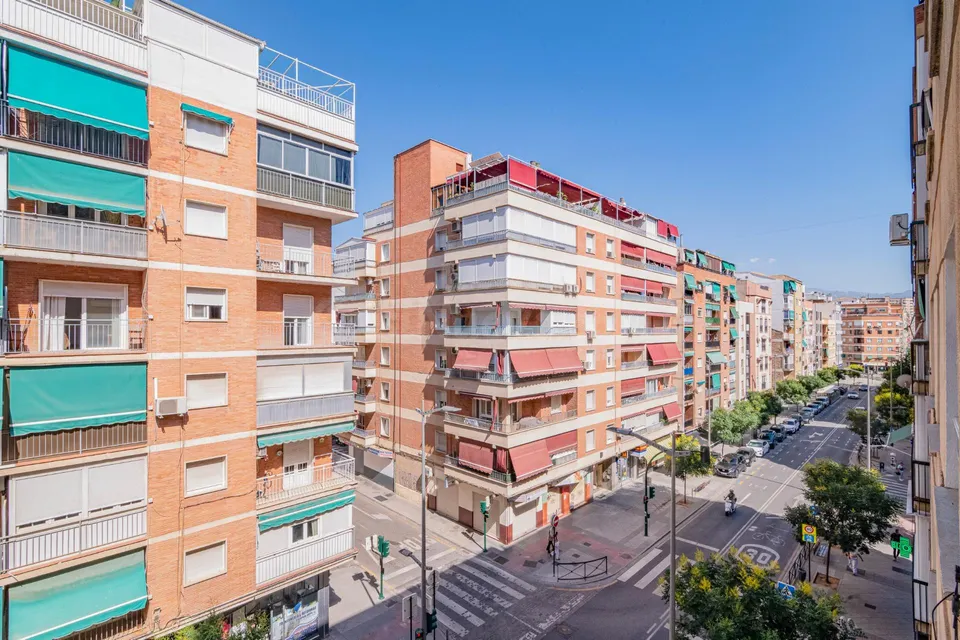 Piso en Calle Arabial
