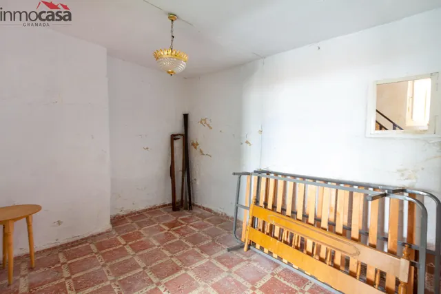 CASA DE PUEBLO EN PADUL PARA REFORMAR!!! — 9