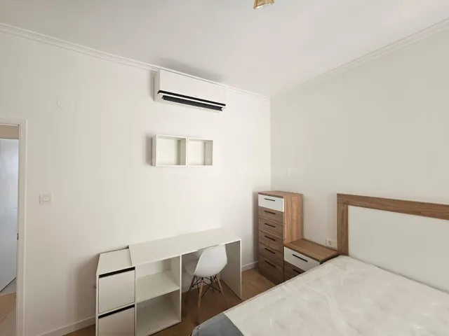 Amplia Habitación en Alquiler en Ourense al lado estación AV - foto 2